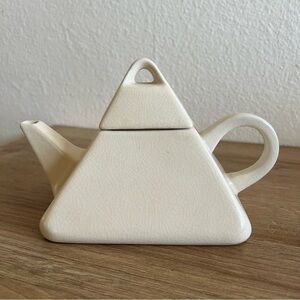 SOLD || Vintage Art Deco Cream Ceramic Pyramid Teapot